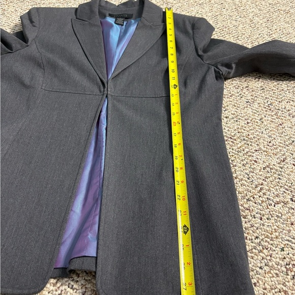 The Limited Gray 2 Piece Blazer & Slacks. EUC. Y2K. Size 8 - Picture 11 of 16